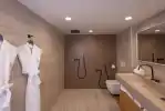Bathroom 2 - Pix 1