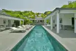Luxurious 5 bedroom villa located in le Domaine du Levant