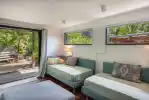 Grande villa 7 chambres sur les hauteurs de l'Anse des Cayes - picture 31 title=
