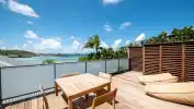 Beautiful 4-bedroom villa with lagoon view - picture 14 title=