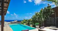 Breathtaking view for this 4 bedroom villa