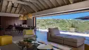 Modern 6 bedroom villa overlooking Marigot's bay.